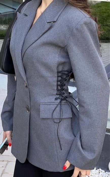 Новые платья,пиджаки