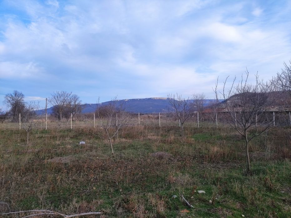 Продава се Парцел в Варна, Западна промишлена зона - 1200 кв.м за 7 €/кв.м - Снимка #1