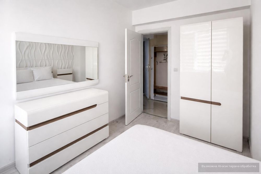 Дава се под наем Тристаен апартамент в Пловдив, Център - 100 кв.м за 797.64 € - Снимка #4