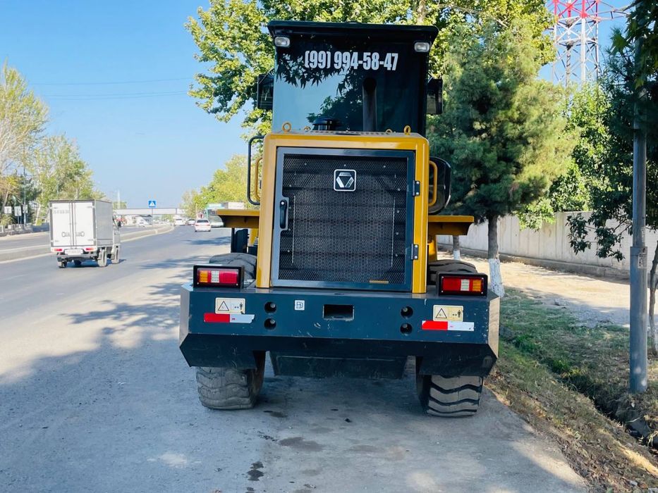 Погрузчик сотилади