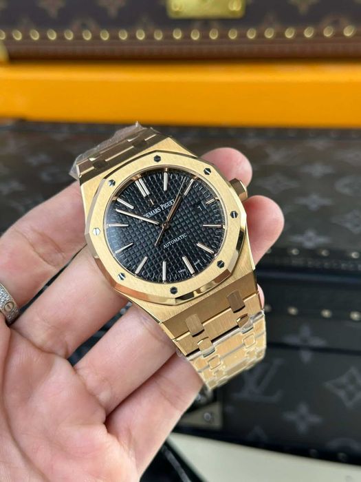 audemars piguet royal oak злато/
