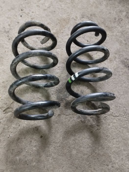 Arcuri fata și spate