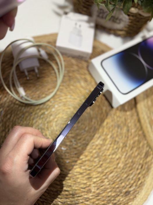 Iphone 14 pro max deep purple