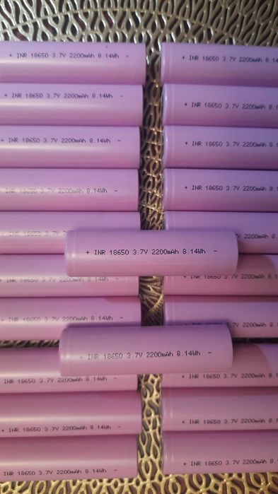 acumulatori noi 18650 celule 2200mA  INR 18650 ptr scule electrice etc