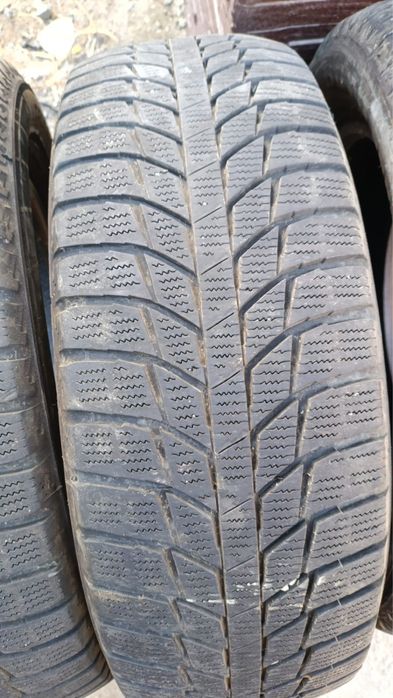 Зимный покрышка