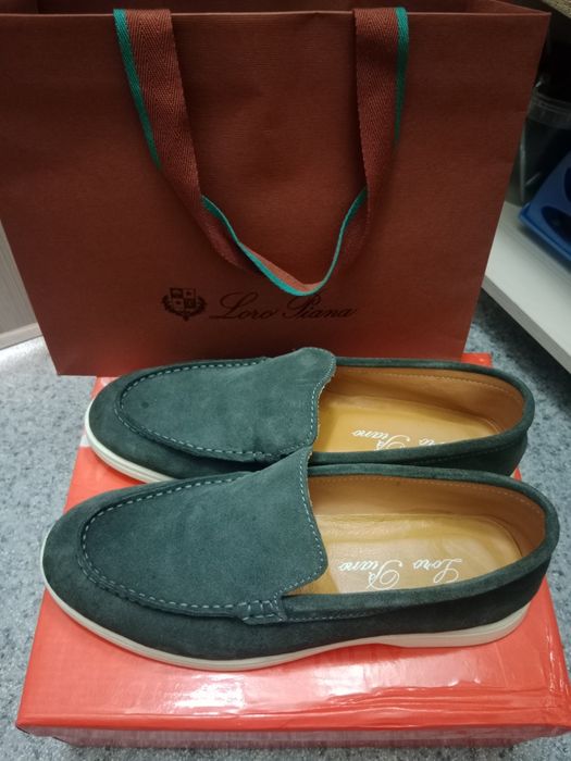 Продам костюм (Турция)