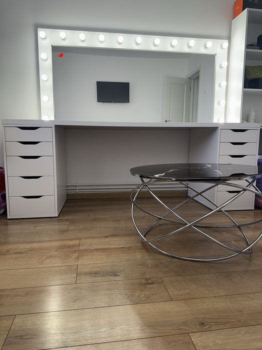 Set mobilier studio beauty / makeup – stare foarte bună