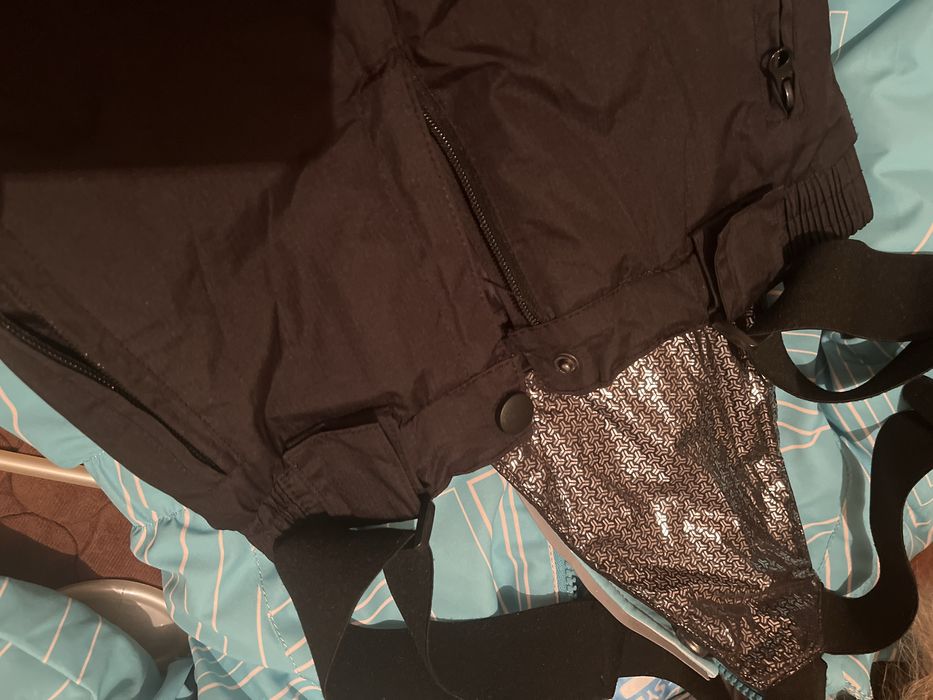 Продам зимний комбинезон раздельный