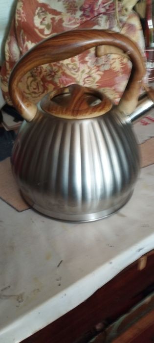 Продам чайник Vicalina