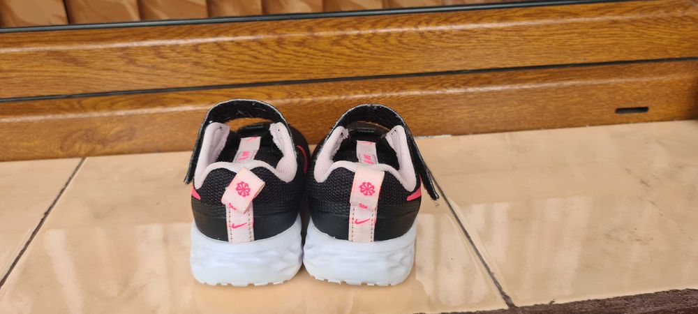 Детски маратонки nike