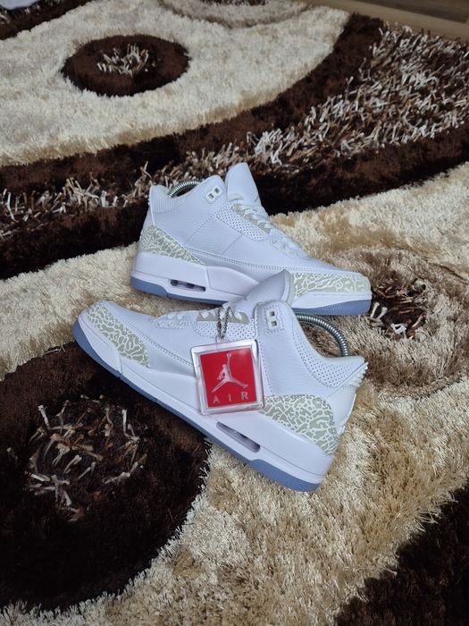 Nike Air Jordan 3 Retro "Triple White" - Mărimea 40 - Noi