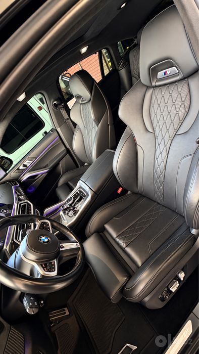 Stock BMW X6 40i sport M paket