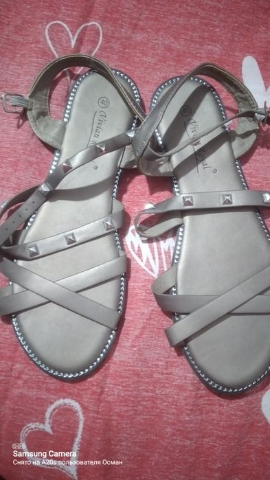 Продам басаножки женские привезли с рассии.