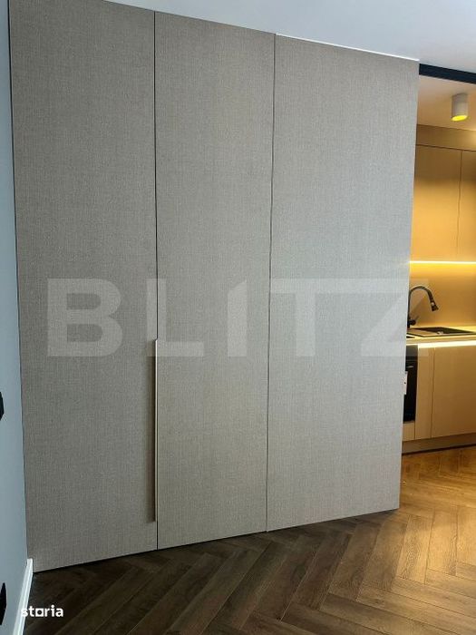 Penthouse lux de vanzare, 90 mp, cartier Maurer