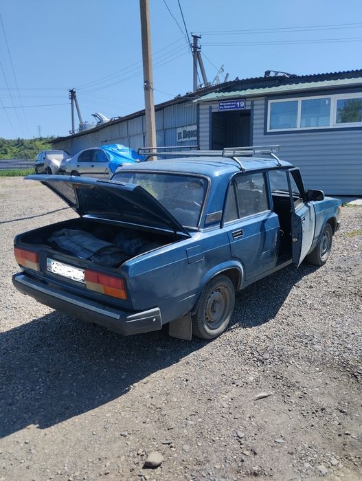 Продам ВАЗ 2107 инжектор