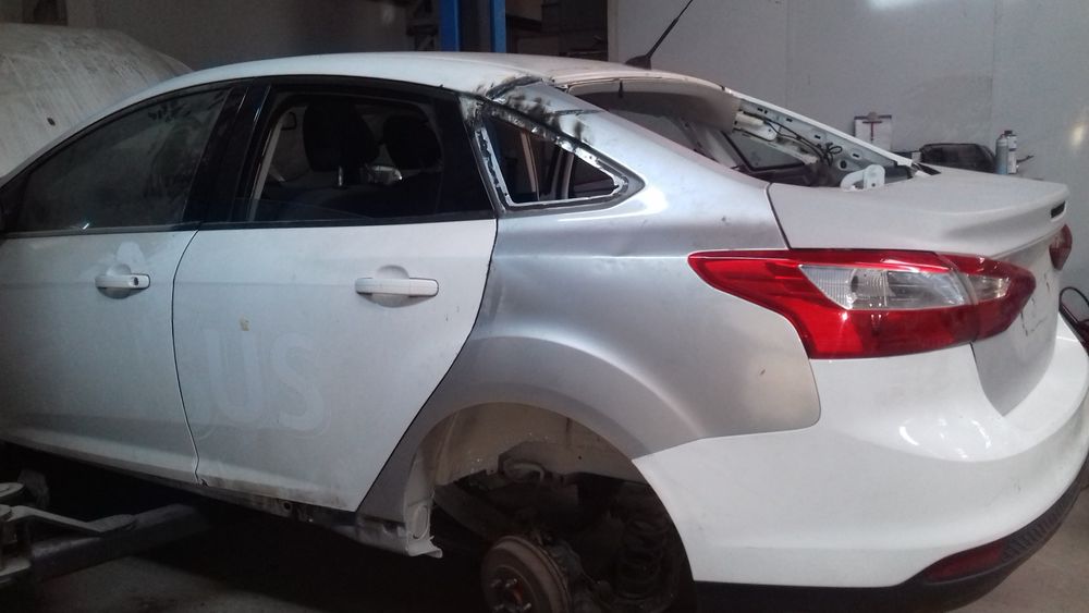 Execut lucrari de tinichigerie