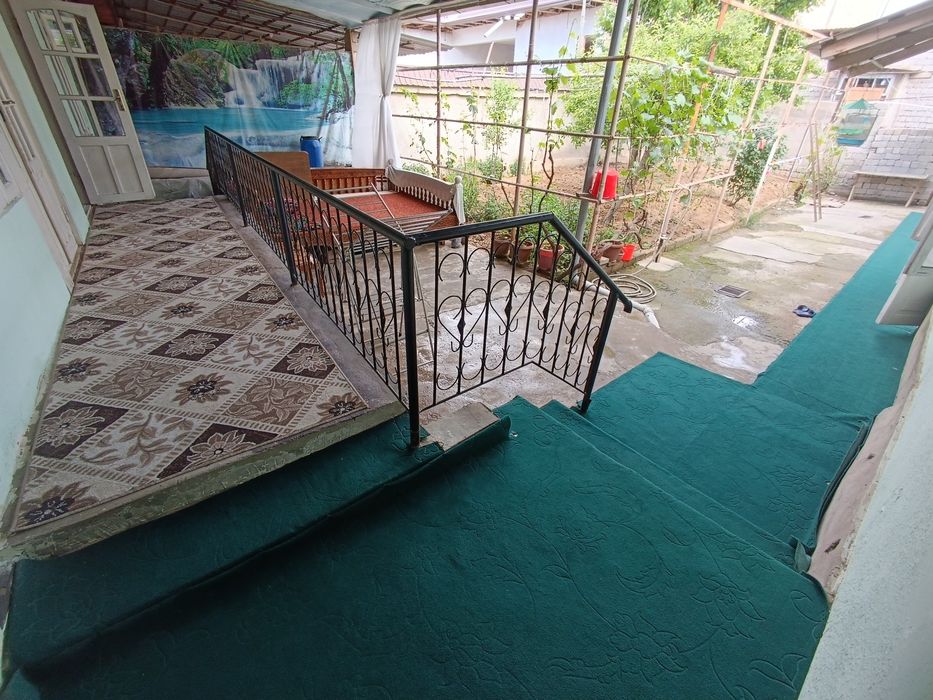 Uchastka sotiladi Eshonguzar raysentrda