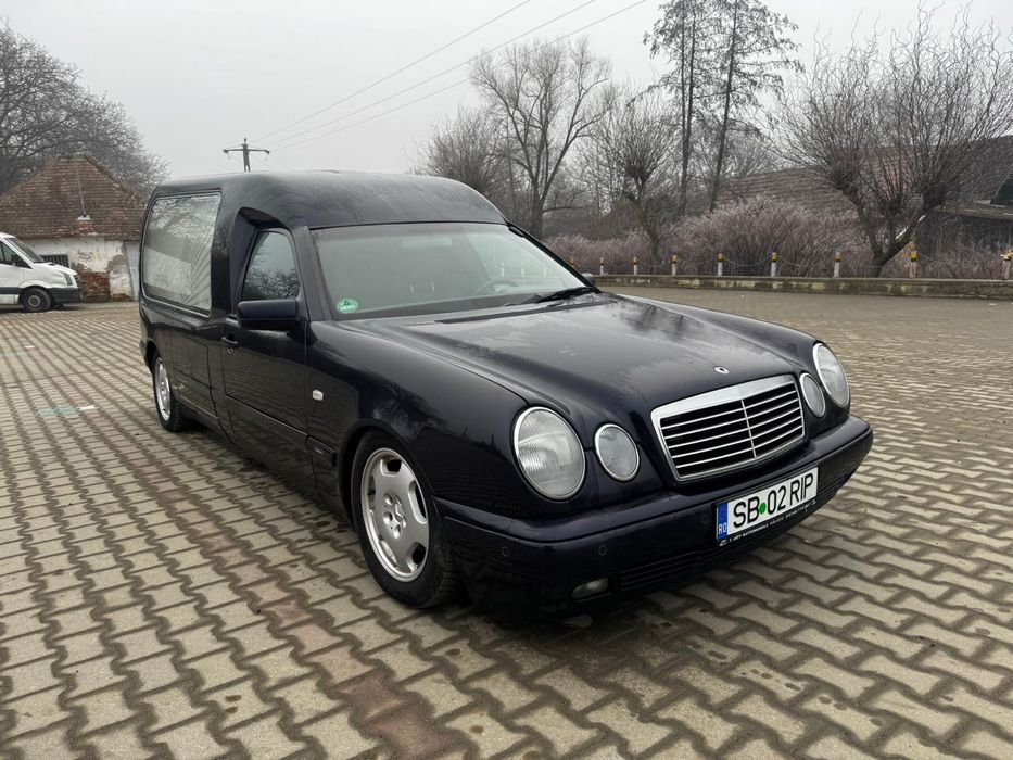 Mercedes E220 SD Funerar / Dric *Automat*