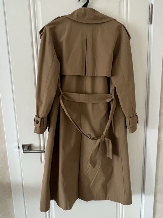Продам женский плащ тренч