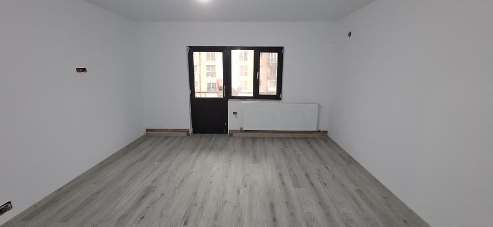 Montez parchet laminat