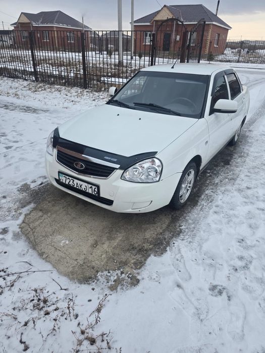 Продаю Priora (2012)