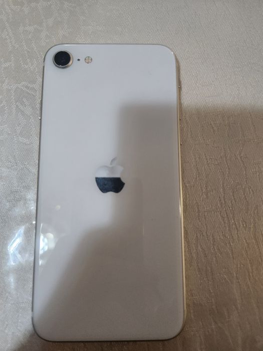 Iphone se 2020 alb