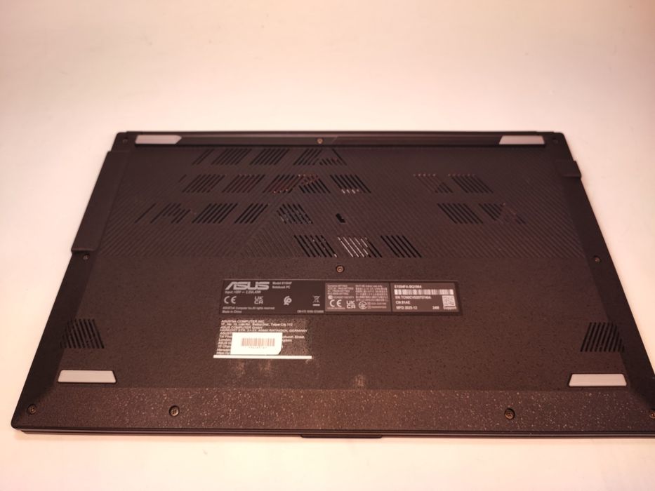 Asus Vivobook Go 15 E1504F Ryzen 3 7320U SSD500/8GB RAM DDR5 | #D96485
