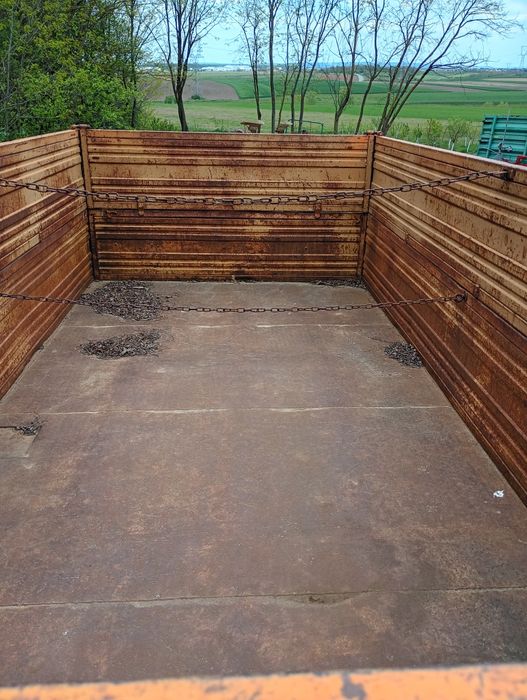 Vând Remorca Cereale