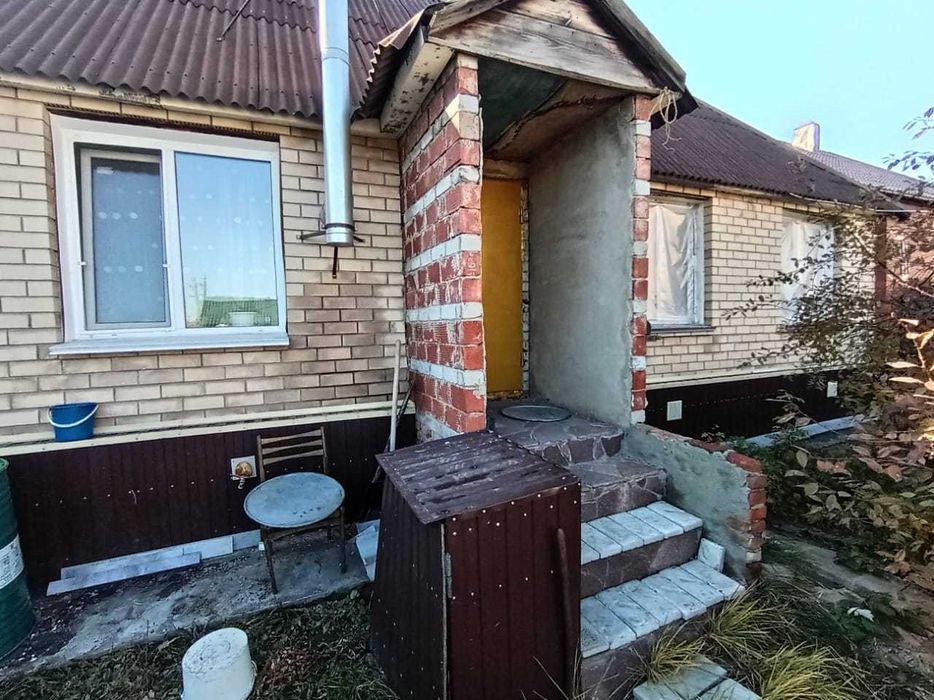 Продается хороший дом в центре города.,