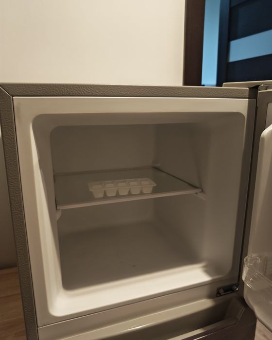 Холодильник leadbros/hd-142s