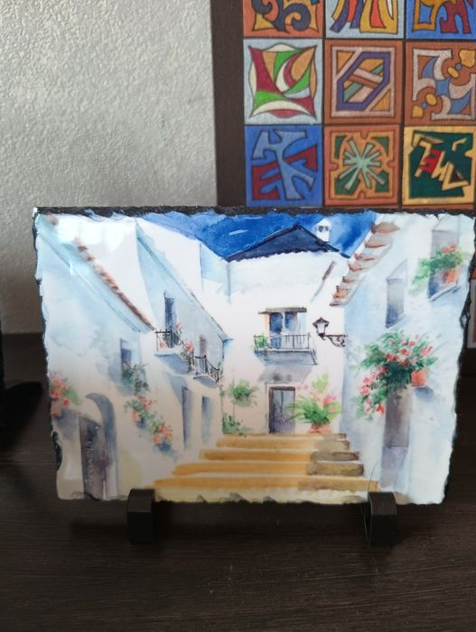 Сувениры в виде этюдов на камне.