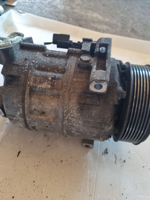Compresor A.C 2.0 dci Renault Laguna 3