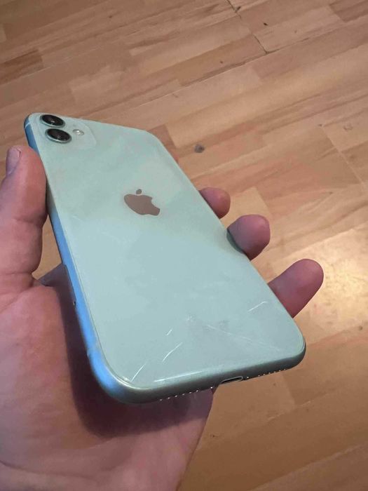 Iphone 11 , 64 GB , face ID nefunctional , baterie schimbata 100%