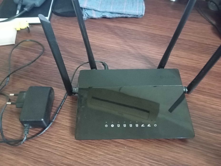 Продам б/у Роутер D-LINK DIR 841