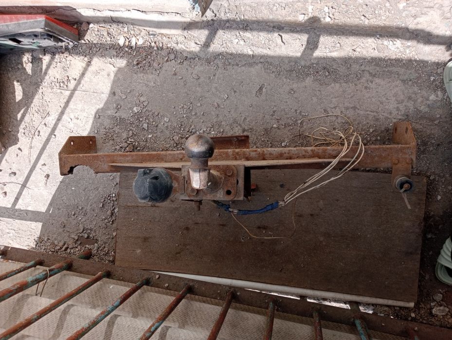 Фаркоп ваз 2109 срочна продаю