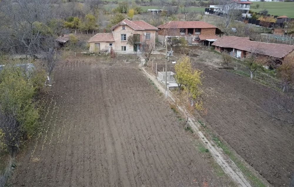 Продава се Къща в с. Радишево, Област Плевен - 100 кв.м за 640 €/кв.м - Снимка #3