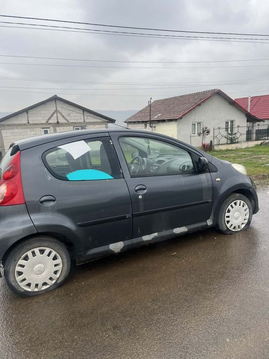Vând pejou din 2006 motor de 1.4 dizel