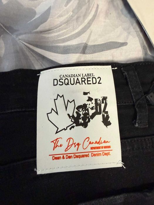 !!! STOCK NOU !!! Blugi Dsquared2