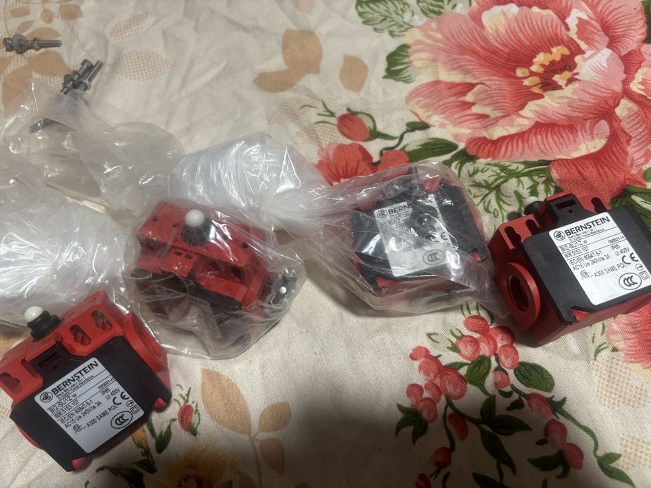 Lot 30 buc limitatoare de cursa bernstein noi.