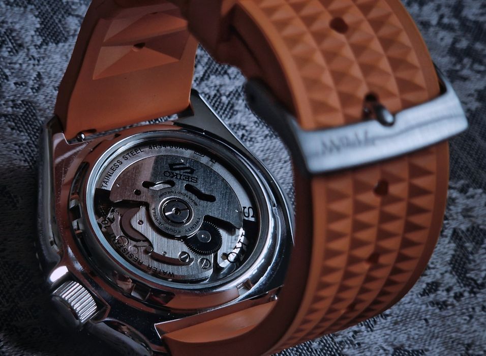 SSK005K1, Seiko 5 GMT