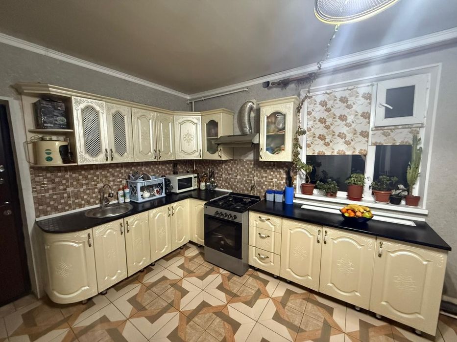 Продам кухонный гарнитур.