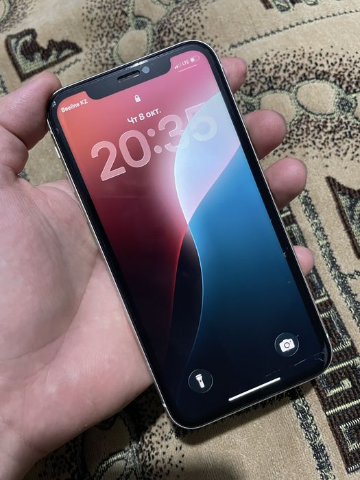 Iphone 11 в отличном состоянии