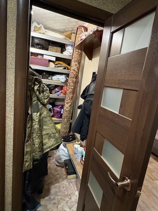 Продам 2-комнатную квартиру в центре