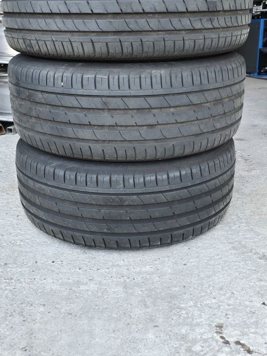 4 Броя 215/45/17 Nexen 2x7,2mm 2x5mm