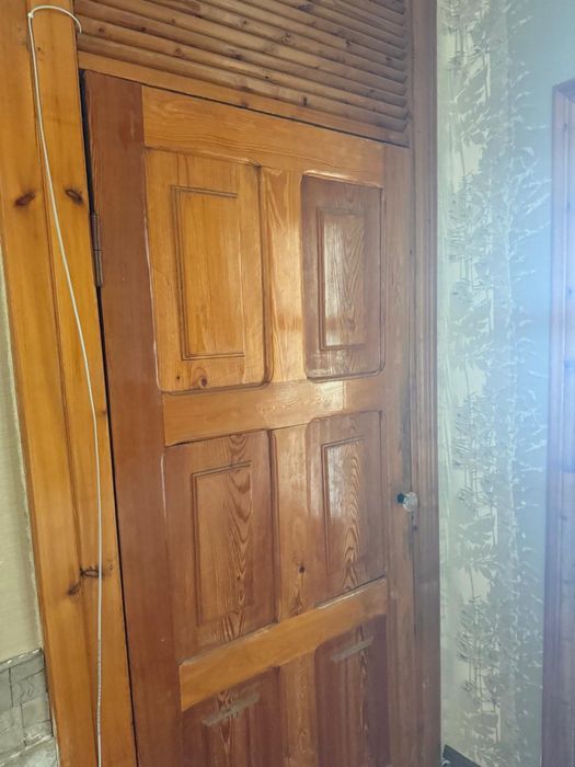 Деревянные двери