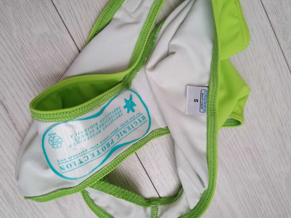 Дамски бански размер S, 2 бр