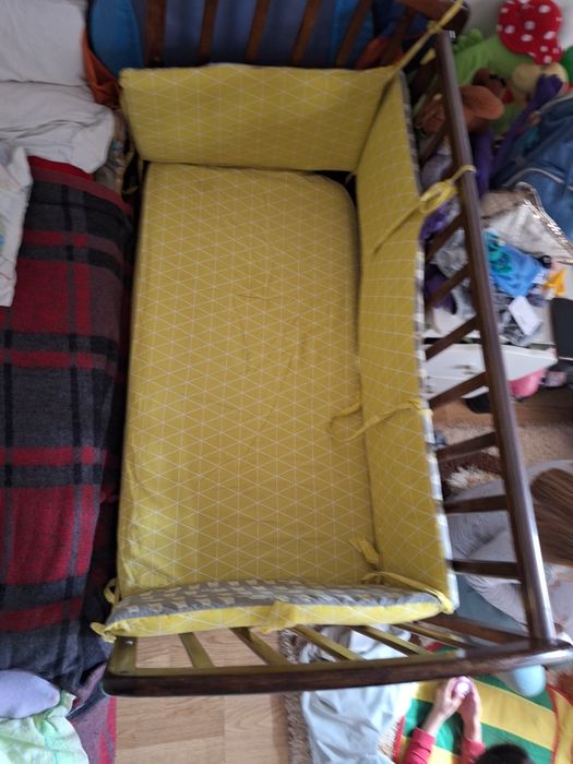 Детский манеж ,деревянный