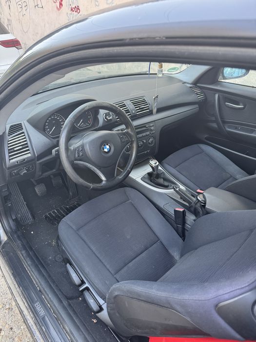 BMW 118i E81 2.0 benzina 143 CP 2007 trapa ,incalzire in scaune