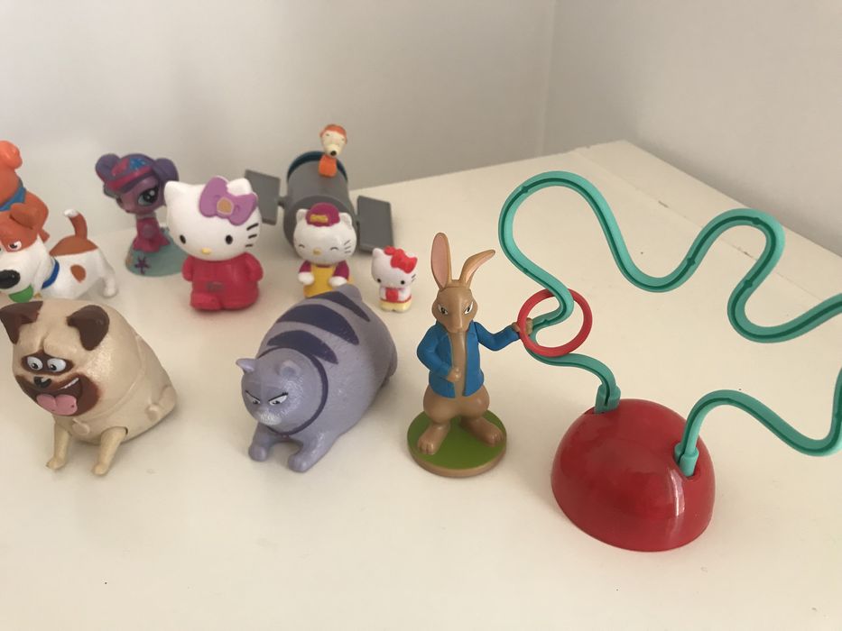 Lot jucarii mari Kinder & McDonalds