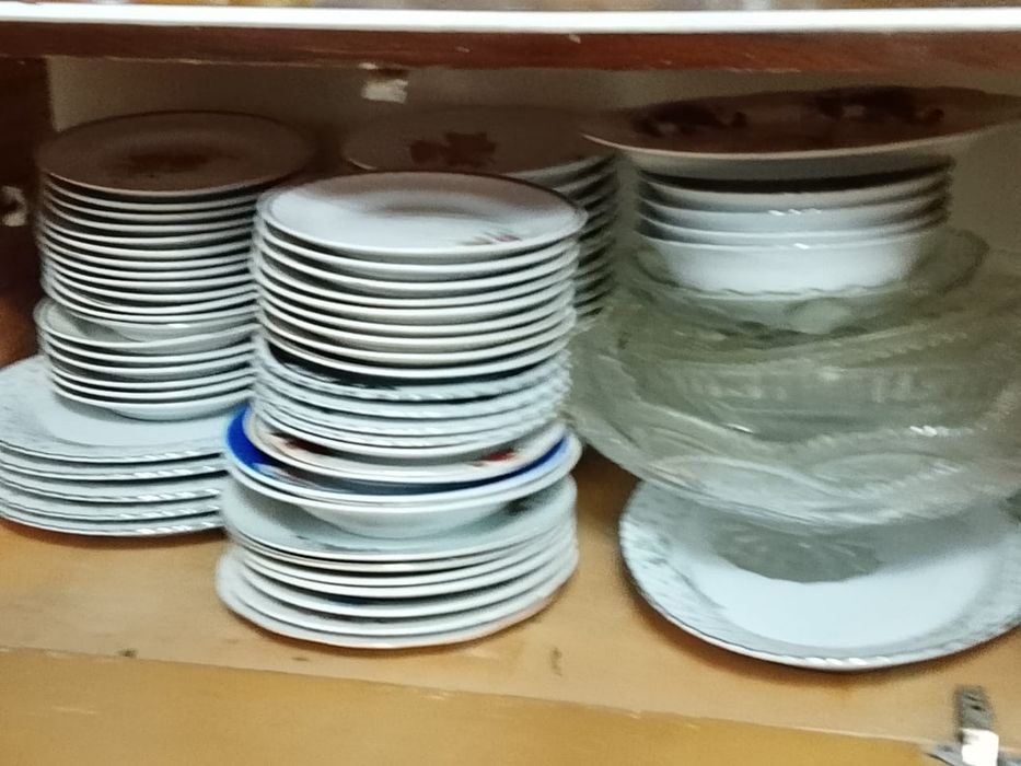 Продам б/у мебель и вещи